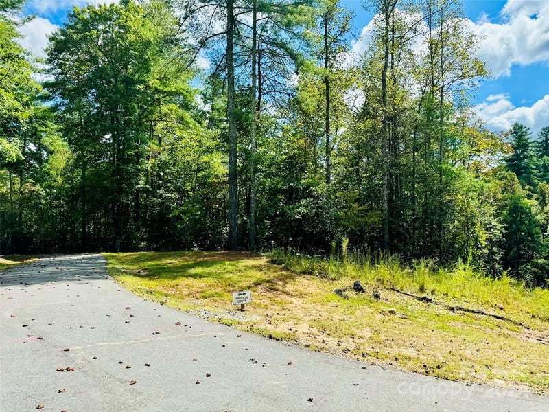 Round Mountain Pw #90, Lenoir, NC 28645
