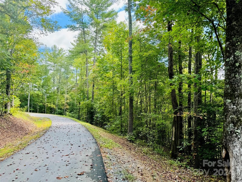 Round Mountain Pw #90, Lenoir, NC 28645