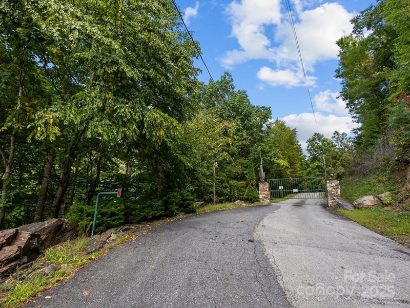 Brush Creek Mountain Rd #41, Bryson City, NC 28713