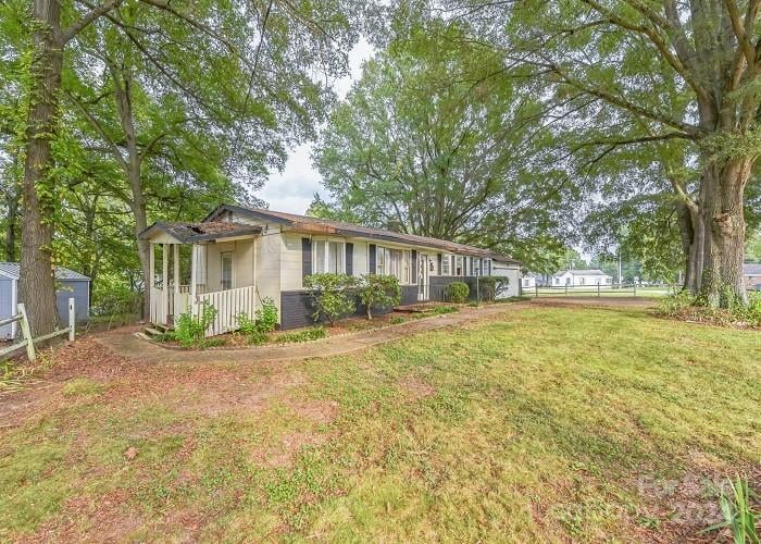 519 Mulberry St, Cherryville, NC 28021