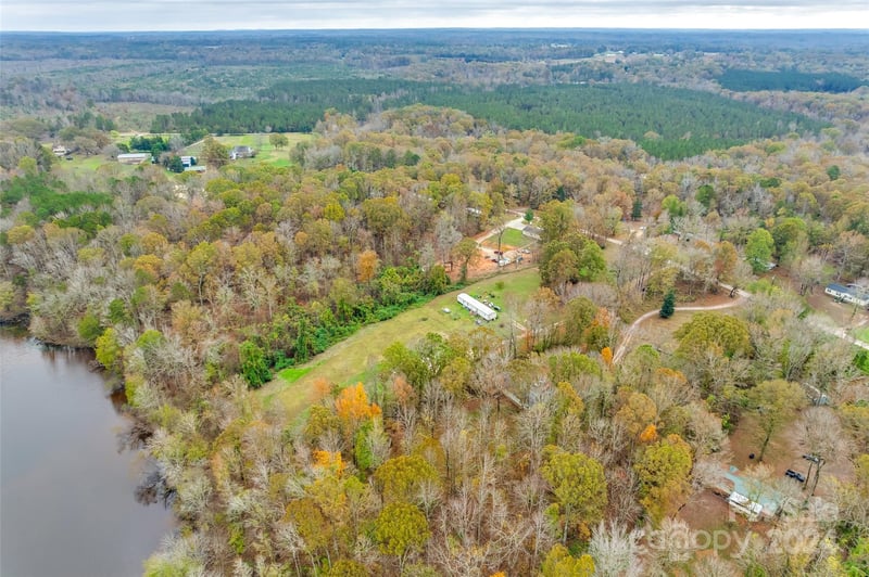 2436 Campbell Lake Rd, Lancaster, SC 29720