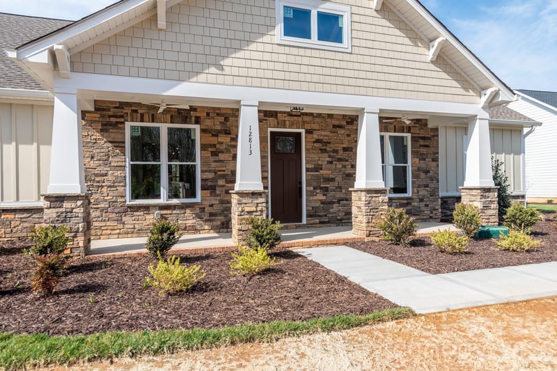 12813 Mayes Rd, Huntersville, NC 28078