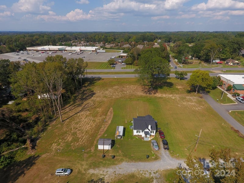 1301 Shelby Rd, Kings Mountain, NC 28086
