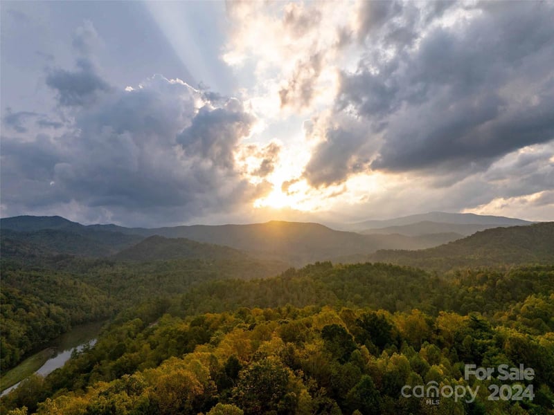 00 Mountain Mission Rd, Clyde, NC 28721