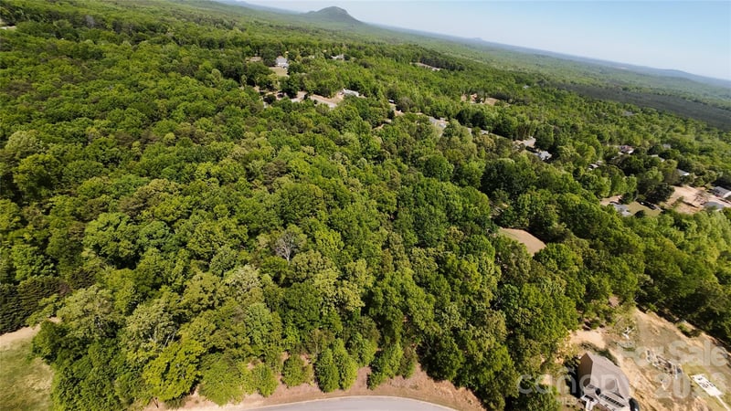 5112 Kings Pinnacle Dr, Kings Mountain, NC 28086