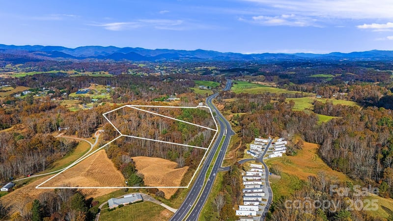 99999 New Leicester Hw, Asheville, NC 28806