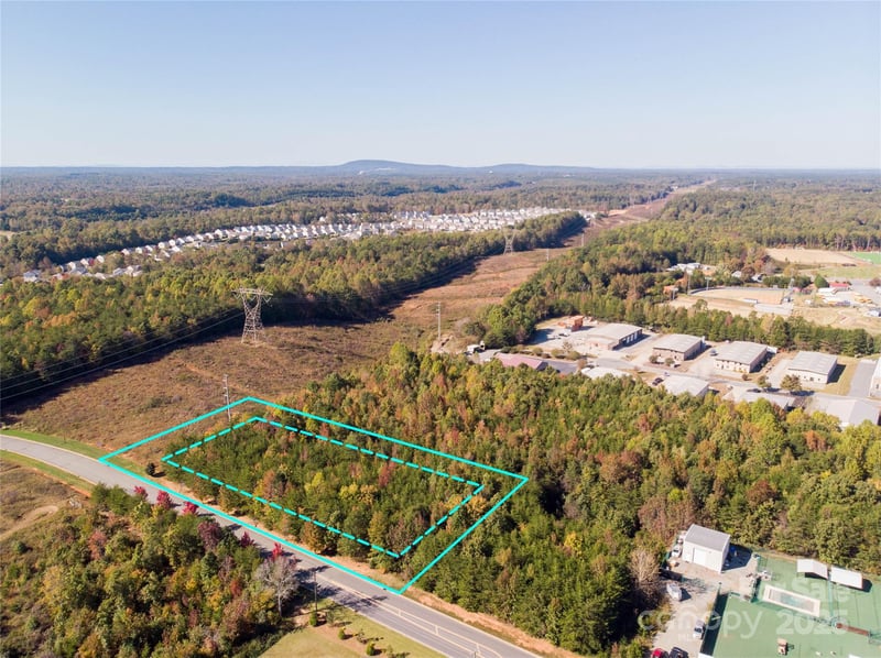 000 Natalie Commons Dr, Denver, NC 28037