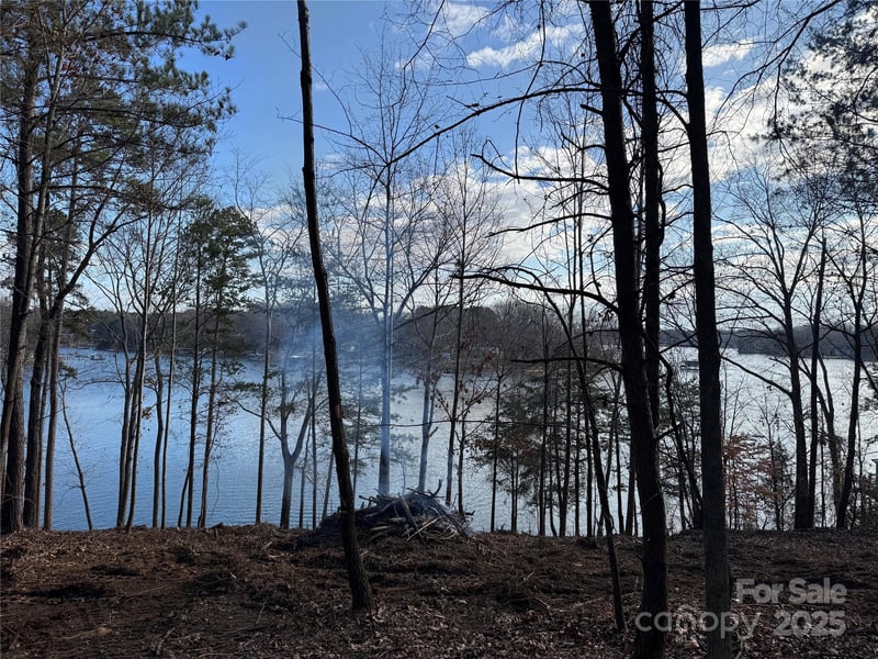 181 Asbury Cir, Mooresville, NC 28117