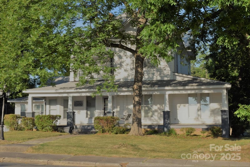 115 Pearl St, Troy, NC 27371