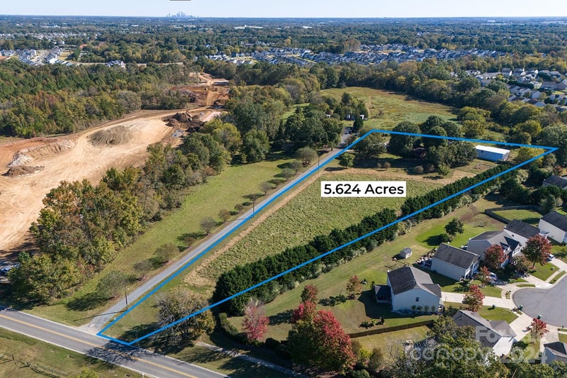 15207 Shopton Rd, Charlotte, NC 28278