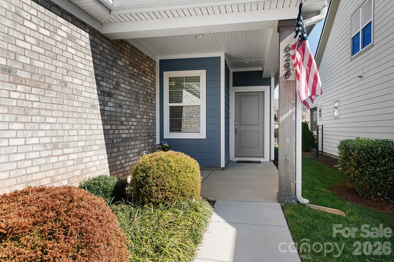 6296 Raven Rock Dr #725, Denver, NC 28037
