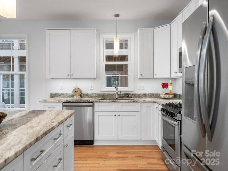 36 Skyvue Ct #C, Saluda, NC 28773