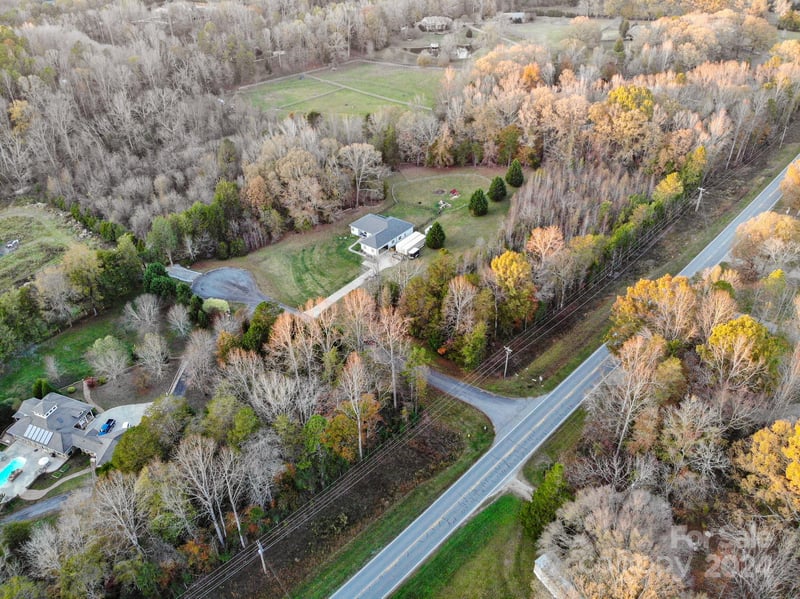 000 Nc Hwy 73 Hw, Iron Station, NC 28080