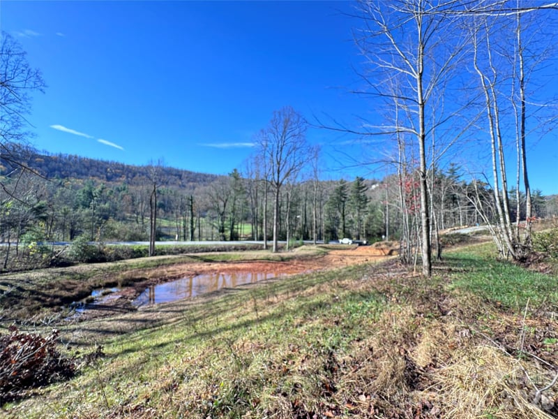 3200 Greenville Hw, Flat Rock, NC 28731