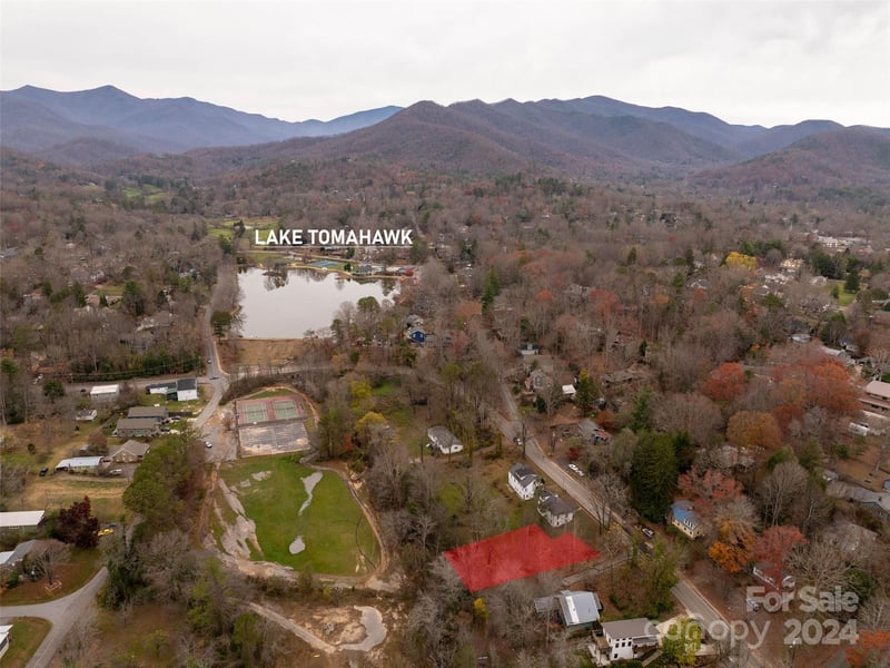117 Cragmont Rd, Black Mountain, NC 28711