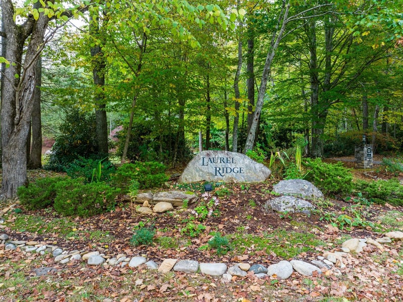 26 Wedgewood Ter, Black Mountain, NC 28711