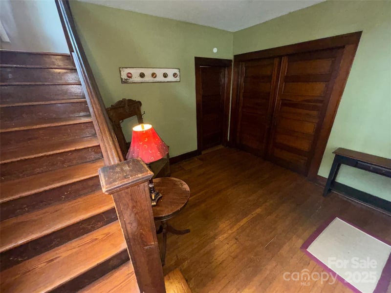 176 French Broad Ave, Asheville, NC 28801