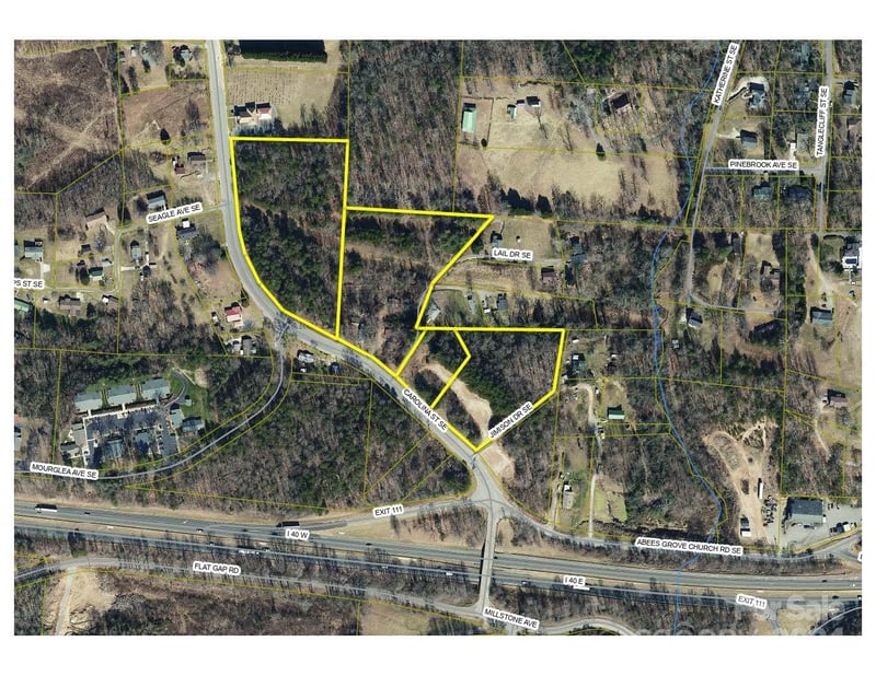 1403 Carolina St, Valdese, NC 28690