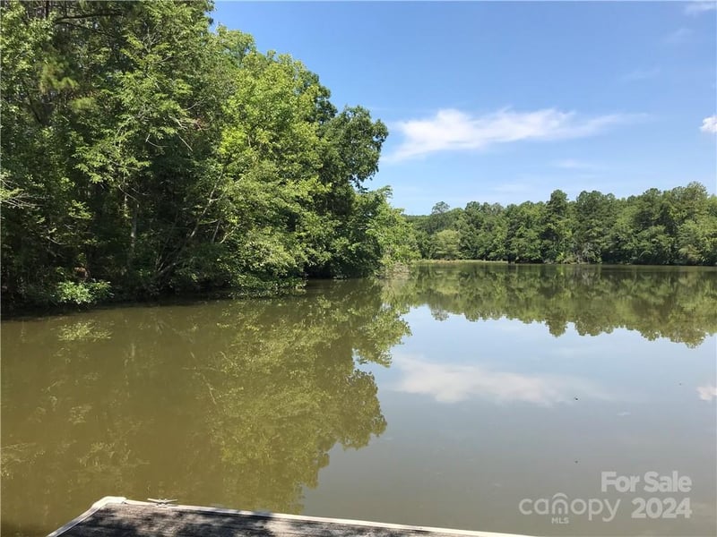2793 Catawba Rd #24, Great Falls, SC 29055