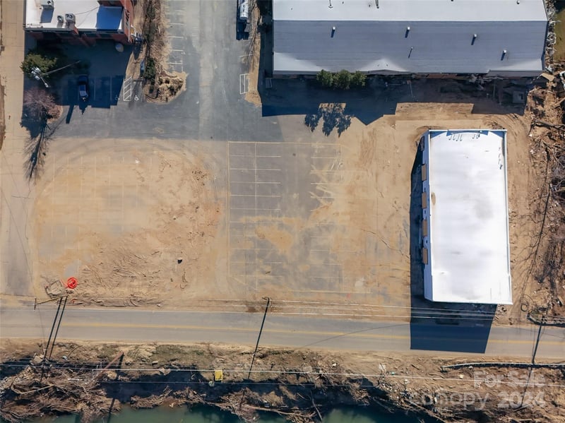 71 Thompson St, Asheville, NC 28803