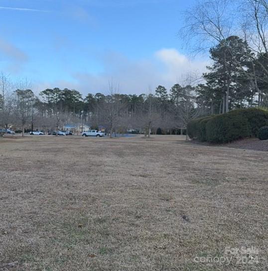 102 Ridge Rd, Chocowinity, NC 27817