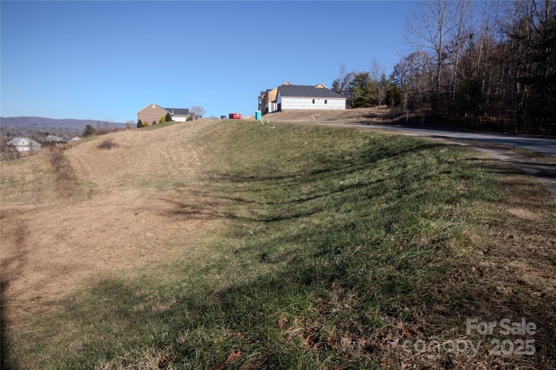 404 Huntington Woods St #51, Lenoir, NC 28645