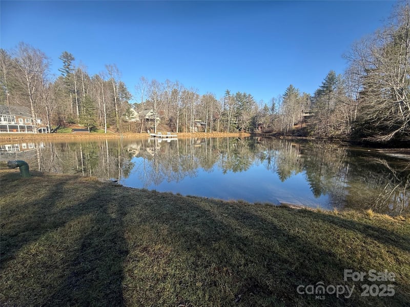 5538 Spring Rd #1, Hendersonville, NC 28739