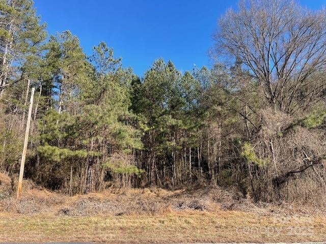 1140 Hidden Valley Rd, Taylorsville, NC 28681