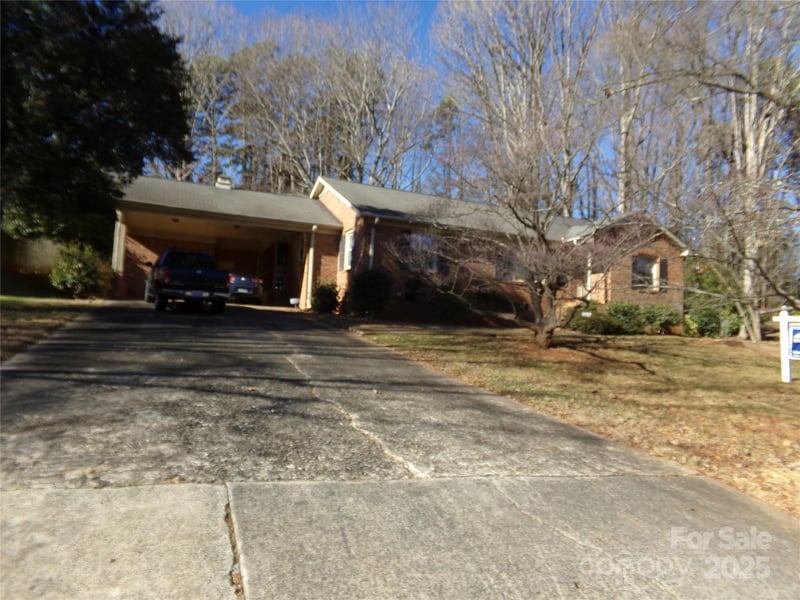 5514 Grafton Pl, Charlotte, NC 28212