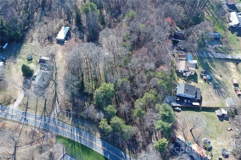 320 Fairgrove Church Rd, Conover, NC 28613