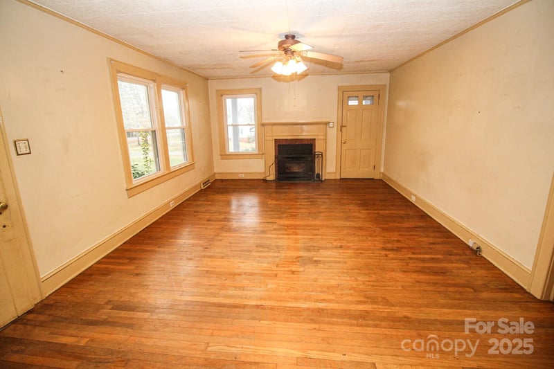 2913 - 2901 Wesleyan Church Rd, Lincolnton, NC 28092