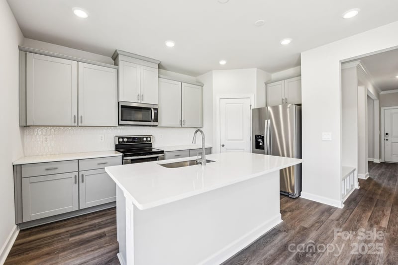 1515 Harper Landing Blvd, Stanley, NC 28164