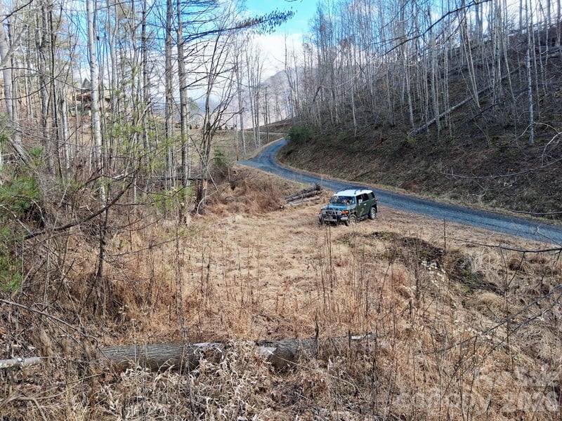 99999 Big Rock Creek Dr, Bakersville, NC 28705