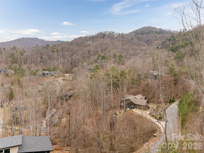 74 Longspur Ln, Asheville, NC 28804