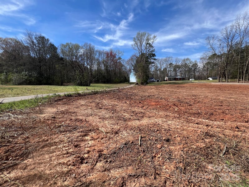 Charlotte Hw, Lancaster, SC 29720