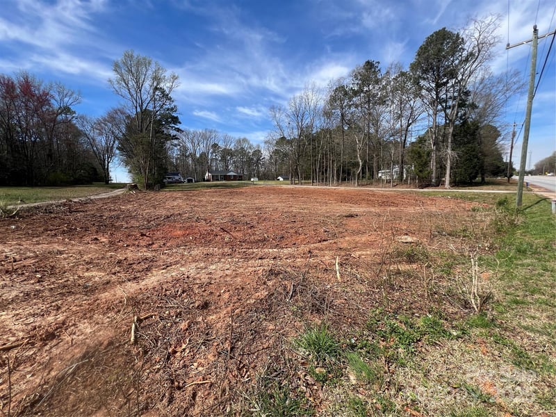 Charlotte Hw, Lancaster, SC 29720