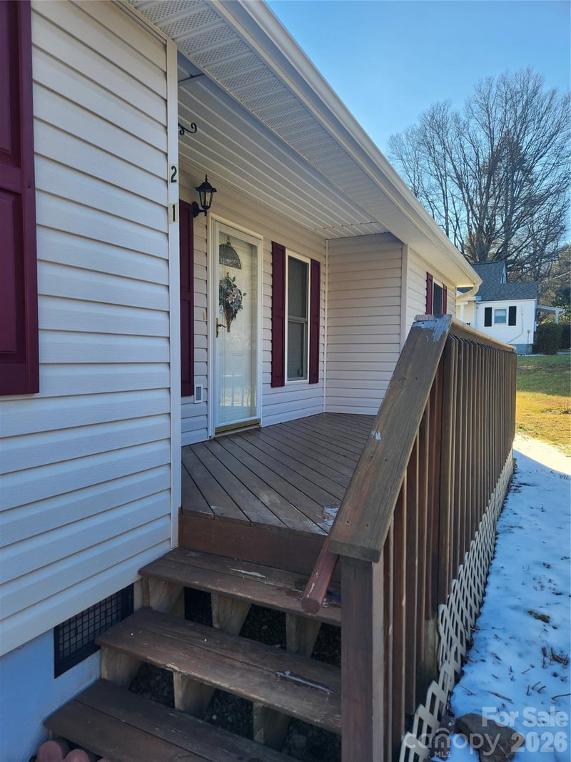 271 Stradley Mountain Rd, Asheville, NC 28806