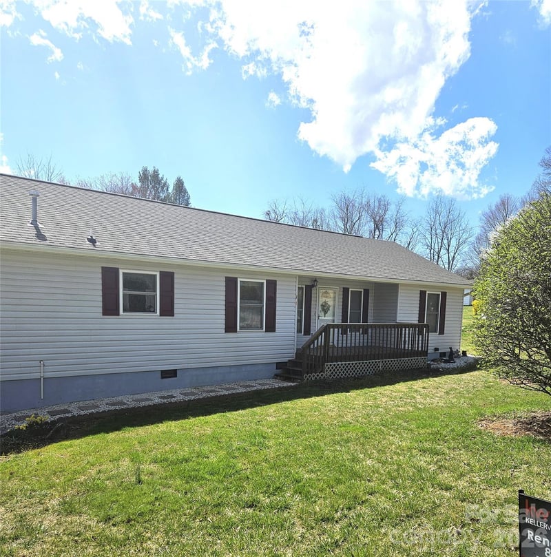 271 Stradley Mountain Rd, Asheville, NC 28806