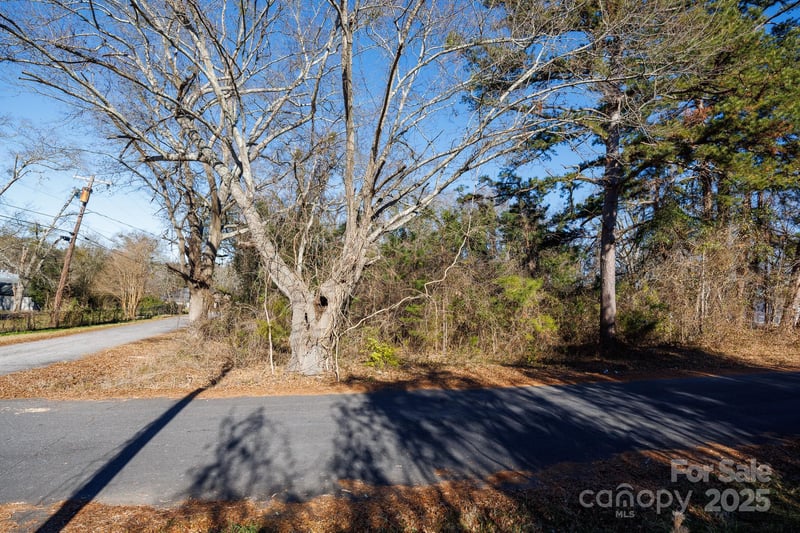 7 Wilson Ave, Great Falls, SC 29055
