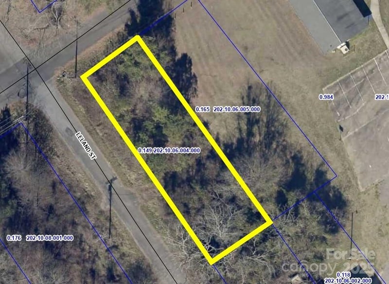 7 Wilson Ave, Great Falls, SC 29055