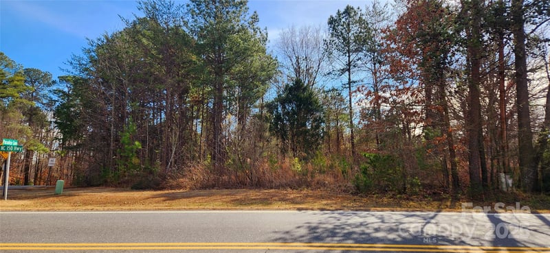 6713 Nc 150 Hw, Sherrills Ford, NC 28673