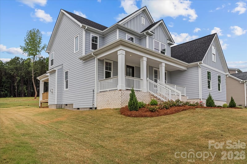 4251 Candlewood Dr, Sherrills Ford, NC 28673