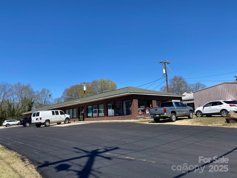 182 Saluda St, Chester, SC 29706