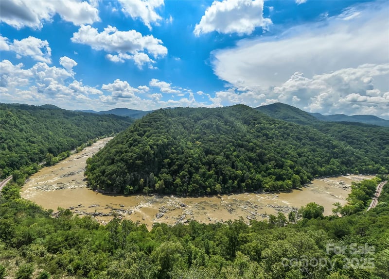 101 Red Maple Rn #1, Marshall, NC 28753
