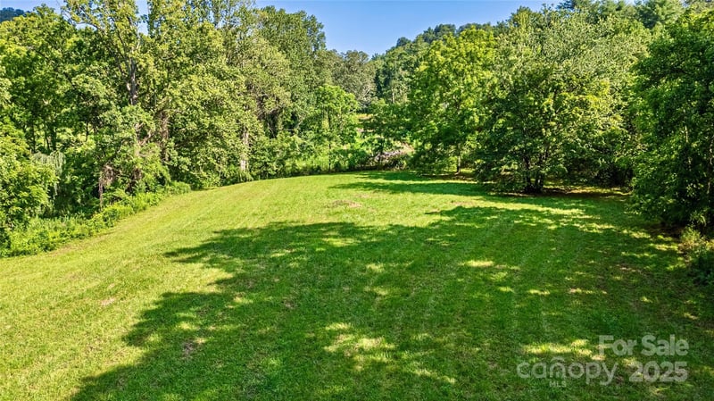 99999 Burney Mountain Rd, Fletcher, NC 28732