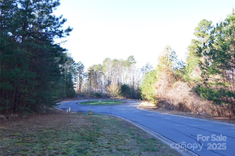 5036 Hermitage Ct #211, Belmont, NC 28012