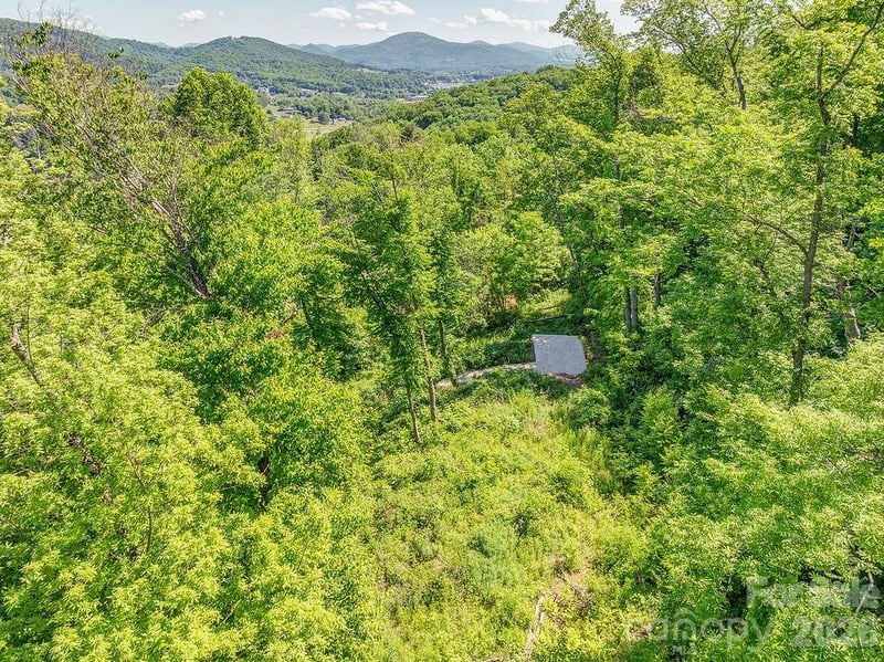 93 Patchens Estate Rd #17, Waynesville, NC 28786