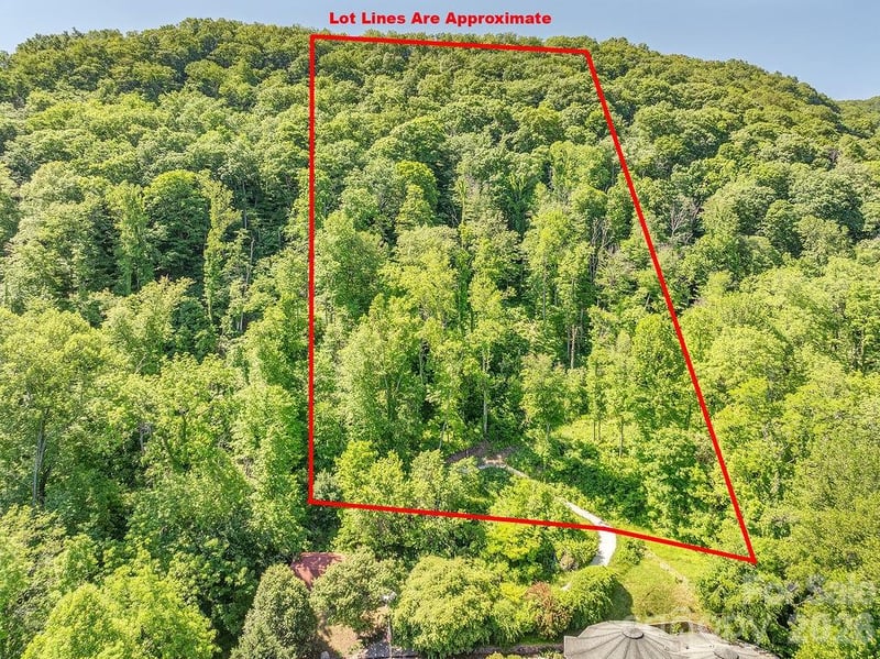 93 Patchens Estate Rd #17, Waynesville, NC 28786