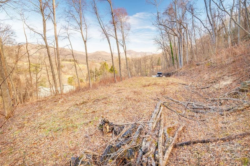 93 Patchens Estate Rd #17, Waynesville, NC 28786