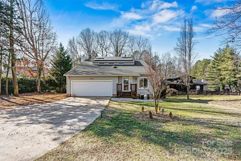 3995 Burton Ln, Denver, NC 28037
